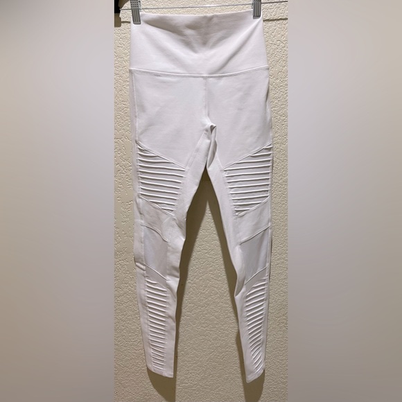 NWT Alo Yoga High Waist Moto Leggings White White Glossy Size S - Picture 4 of 8